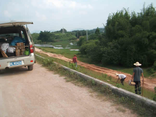 ���Ϸ���ʩ���ֳ�