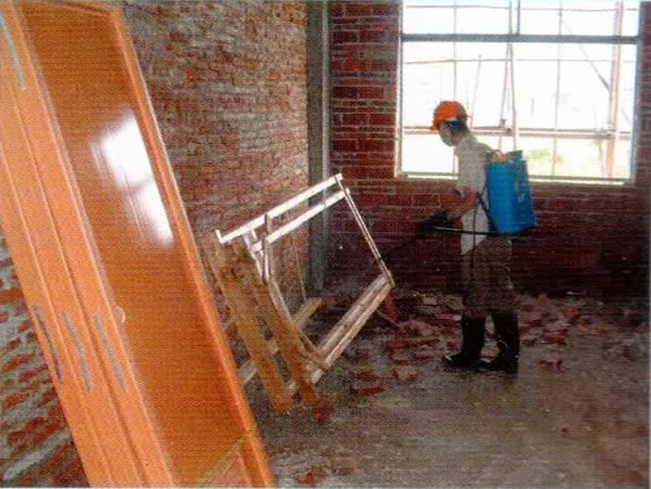 ���Ϸ���ʩ���ֳ�