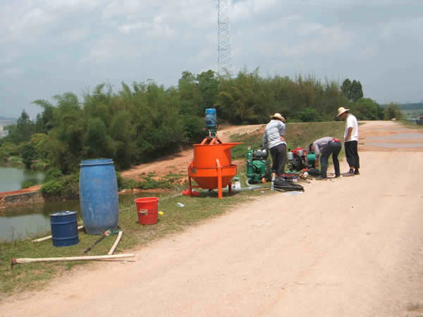 ���Ϸ���ʩ���ֳ�