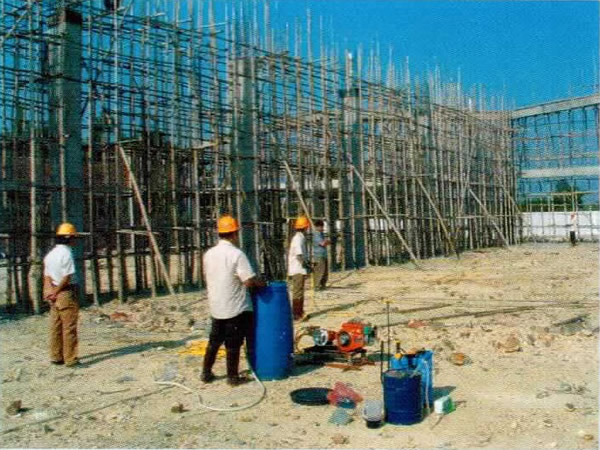 ���Ϸ���ʩ���ֳ�